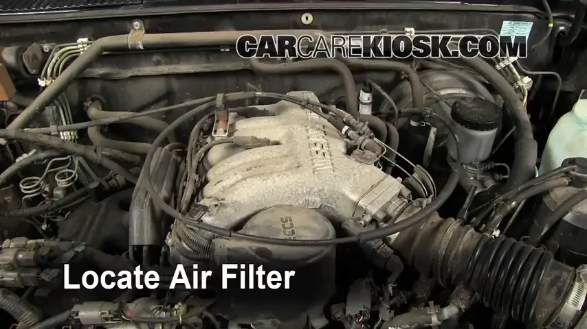 1995 Nissan Pickup XE 3.0L V6 Extended Cab Pickup Air Filter (Engine)
